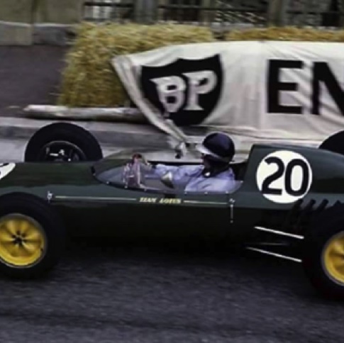 Jim et la Lotus 24 à Aintree pendant le GP de Grande Bretagne
Contribution de Danilo José Pardahl Pinho/Facebook Jim et la Lotus 24 à Aintree pendant le GP de Grande Bretagne
Contribution de Danilo José Pardahl Pinho/Facebook